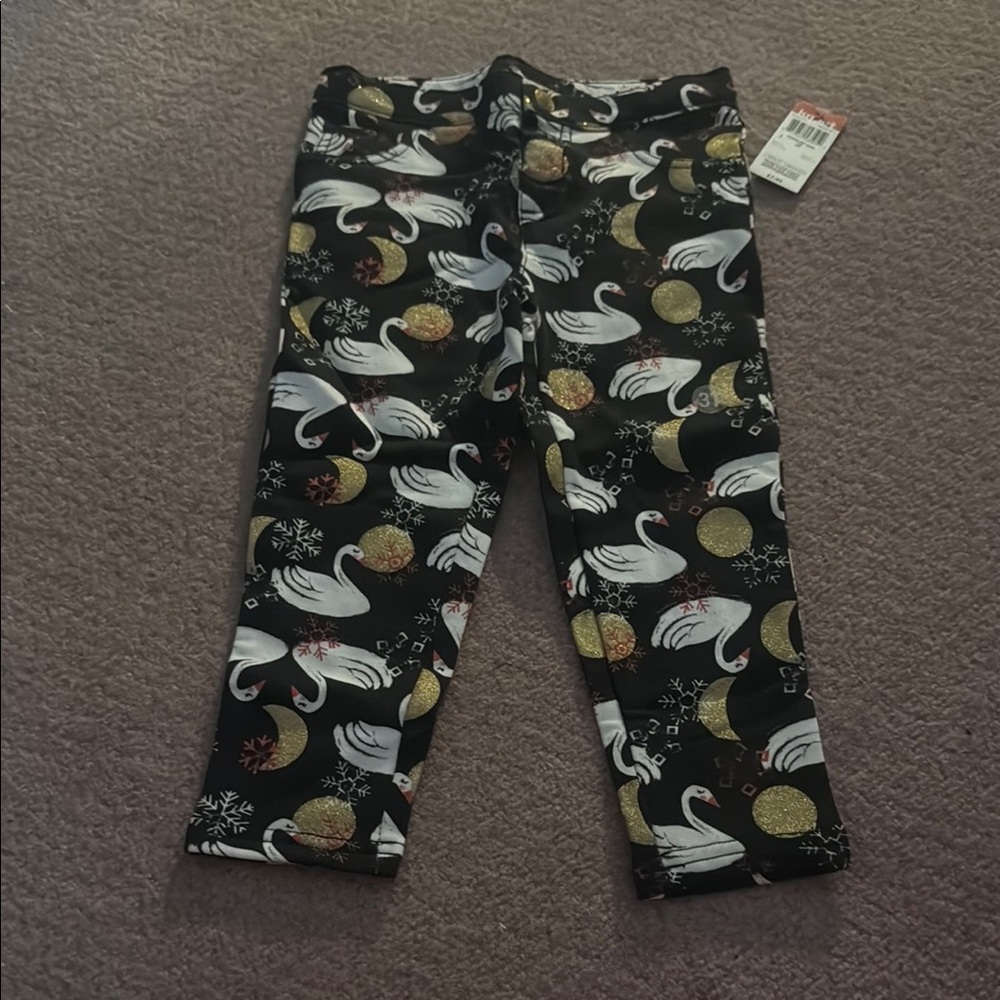 3/$10 sale!! Wonderkids Black and Gold Swan Pattern Leggings